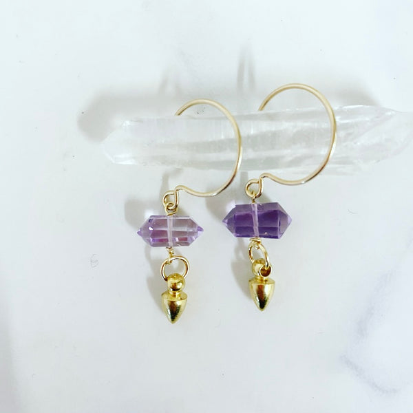 amethyst earrings, gold 